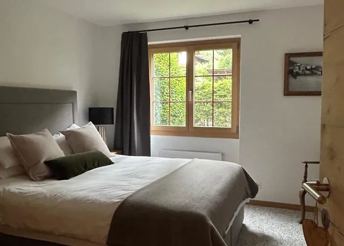 3 Bedroom - Beautiful *