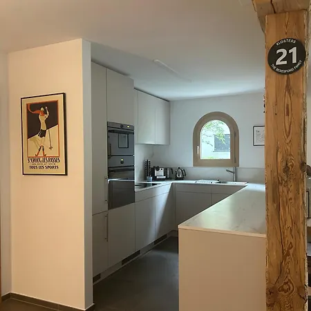 3 Bedroom - Beautiful Apartament Klosters